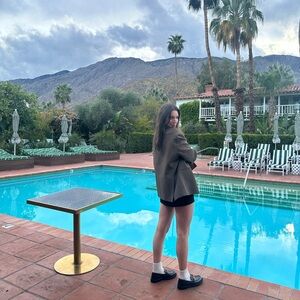 Meet your Posher, Natasha